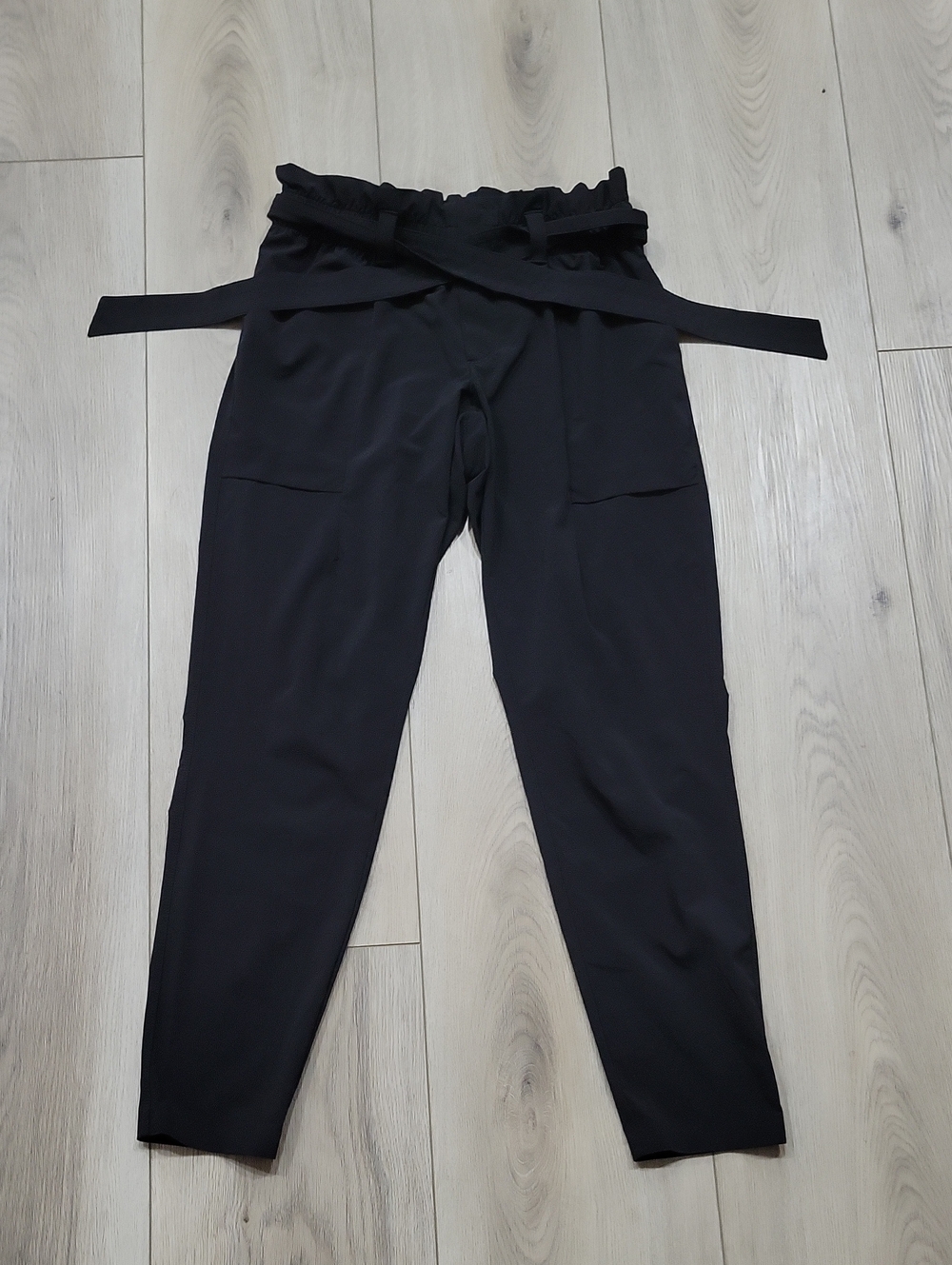 Athleta Black Paperbag Waist Ankle Pants with Self-Tie